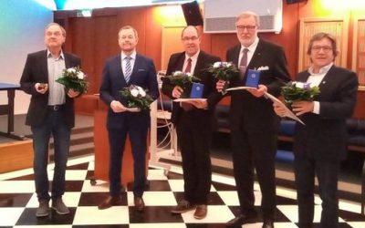 Tasavallan presidentti on myöntänyt ansioristit ja ritarimerkit